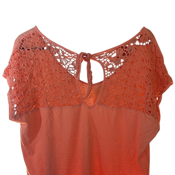 Aerie Coral Lace Back Blouse - Picture 7 of 7